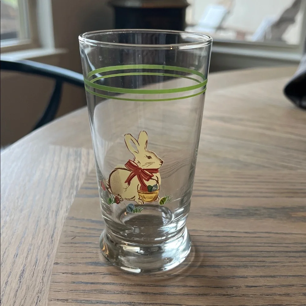Williams Sonoma Easter Juice Glasses 4